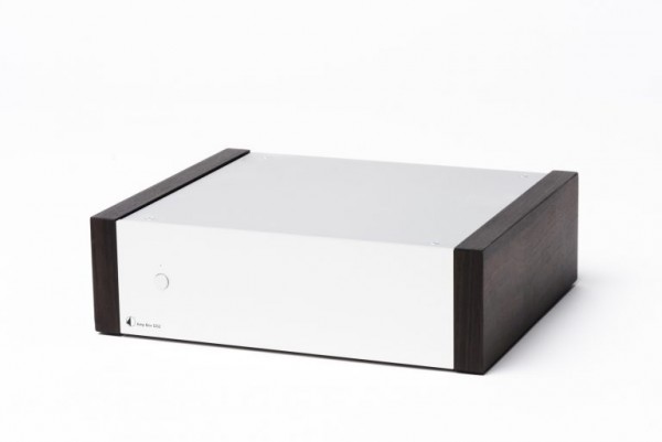 Amp Box DS2 Stereo Endverstärker von Pro-Ject silber mit Wangen Eukalyptus